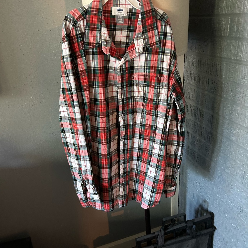 Boys size 14 shirt